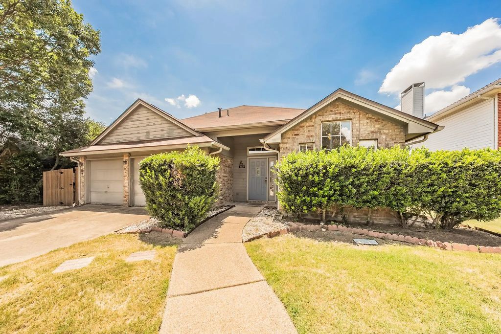 4631 Essex Drive, Grand Prairie