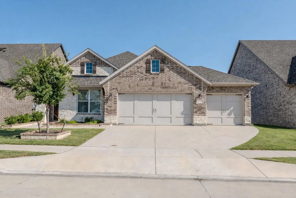 15124 Devonne Drive, Aledo