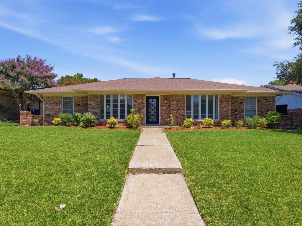 2605 Downing Drive, Plano