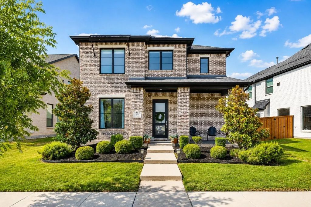 810 Francis Avenue, Celina
