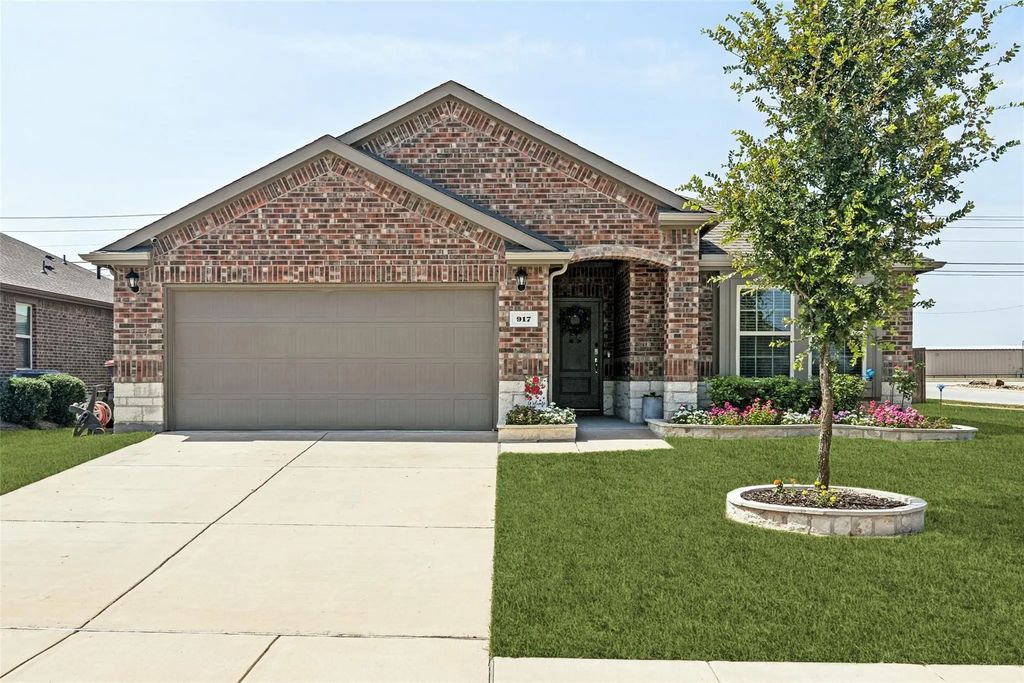 917 Crepe Myrtle Lane, Anna