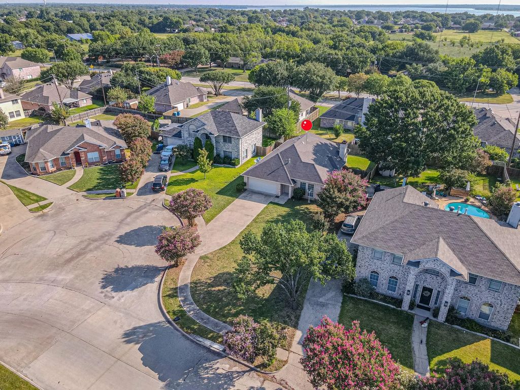 7513 Beverly Drive, Rowlett