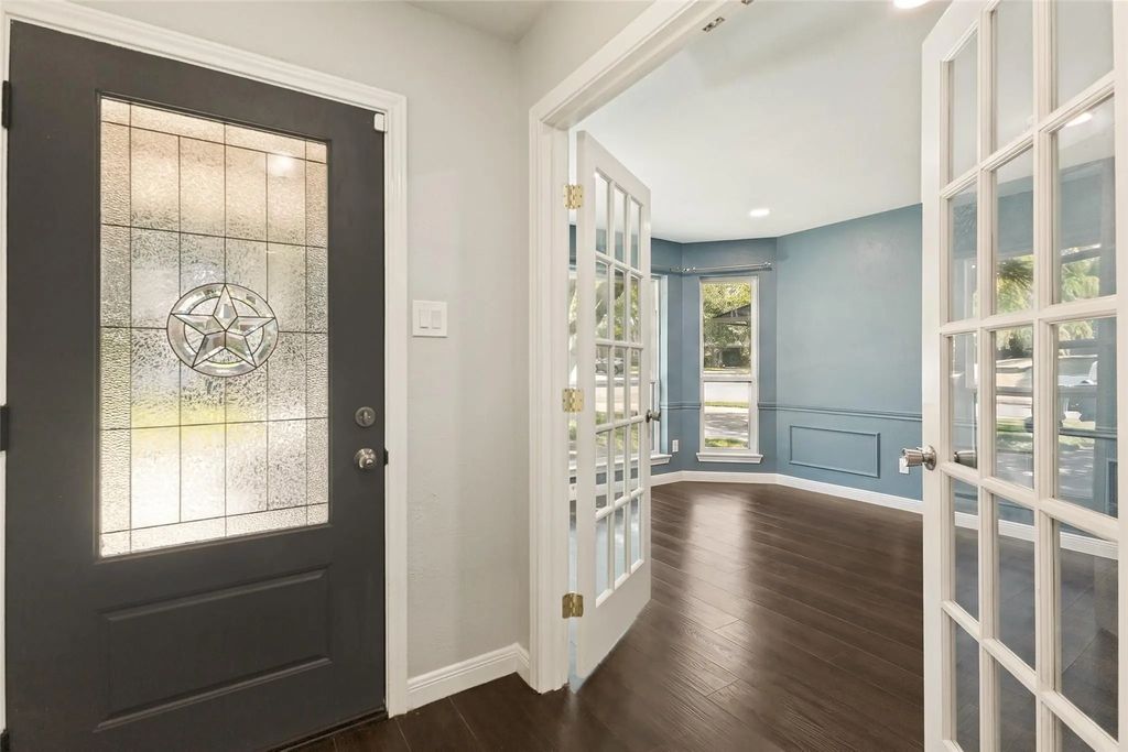 3010 Rambling Drive, Dallas