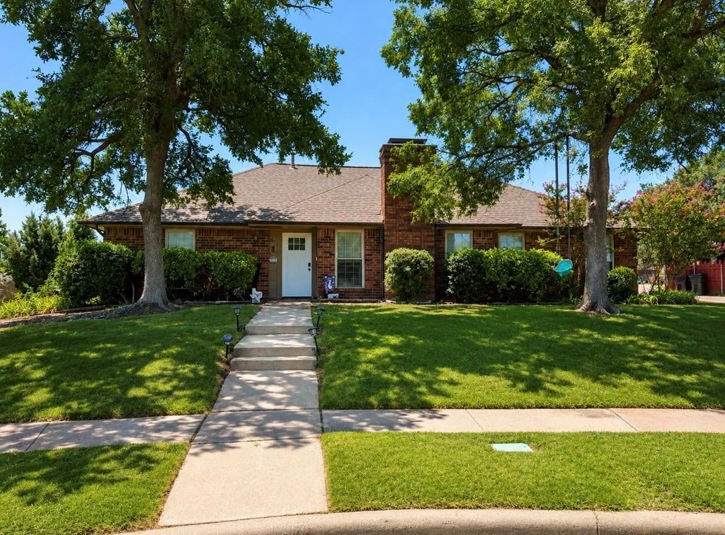 4016 Hidalgo Drive, Plano