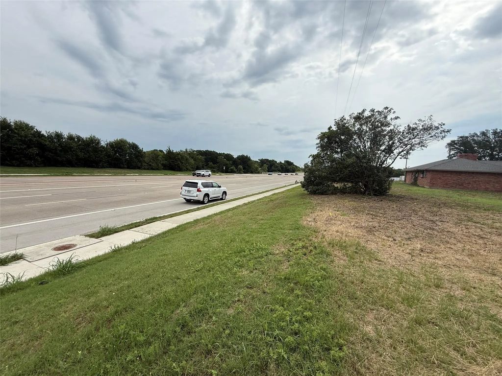 4724 N University Drive, Denton