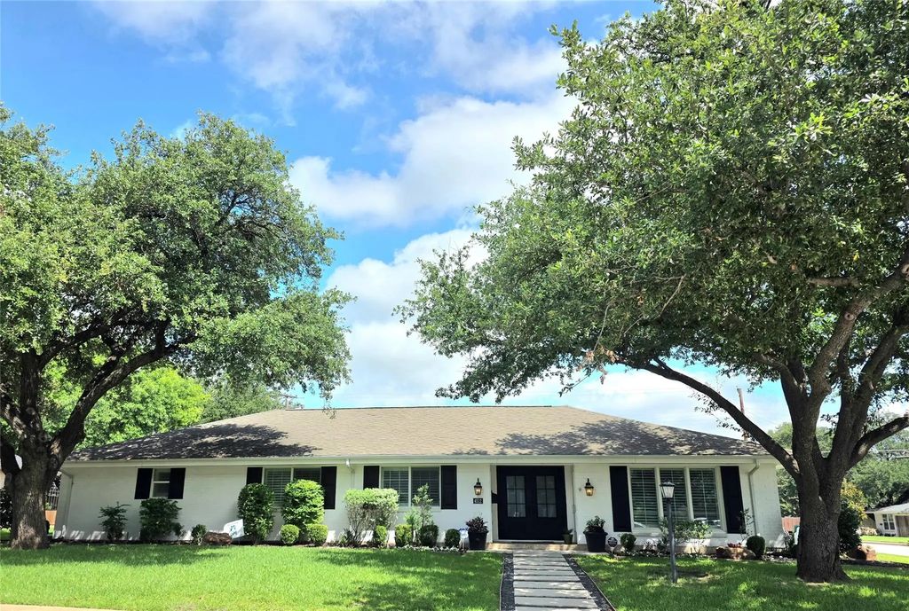 4512 Cloudview Road, Fort Worth