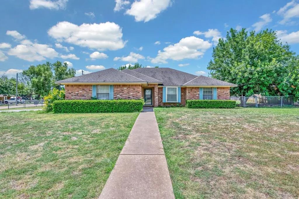 600 Lyndon Drive, Woodway