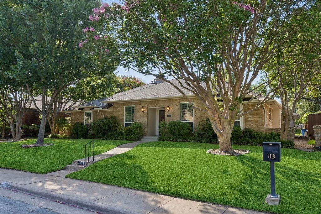 7118 Winedale Drive, Dallas