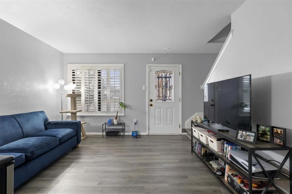 2658 Patricia Lane, Garland