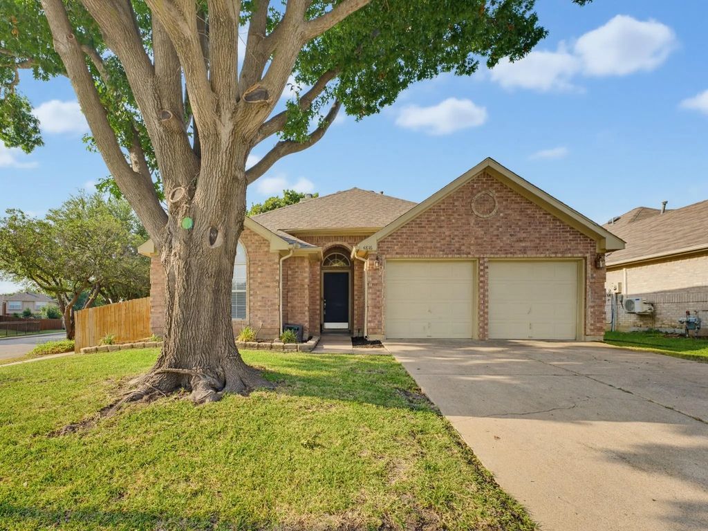 4816 N Cascades Street, Fort Worth