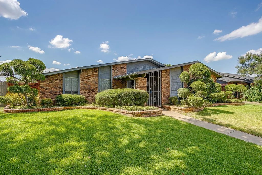 1846 Lewis Trail, Grand Prairie