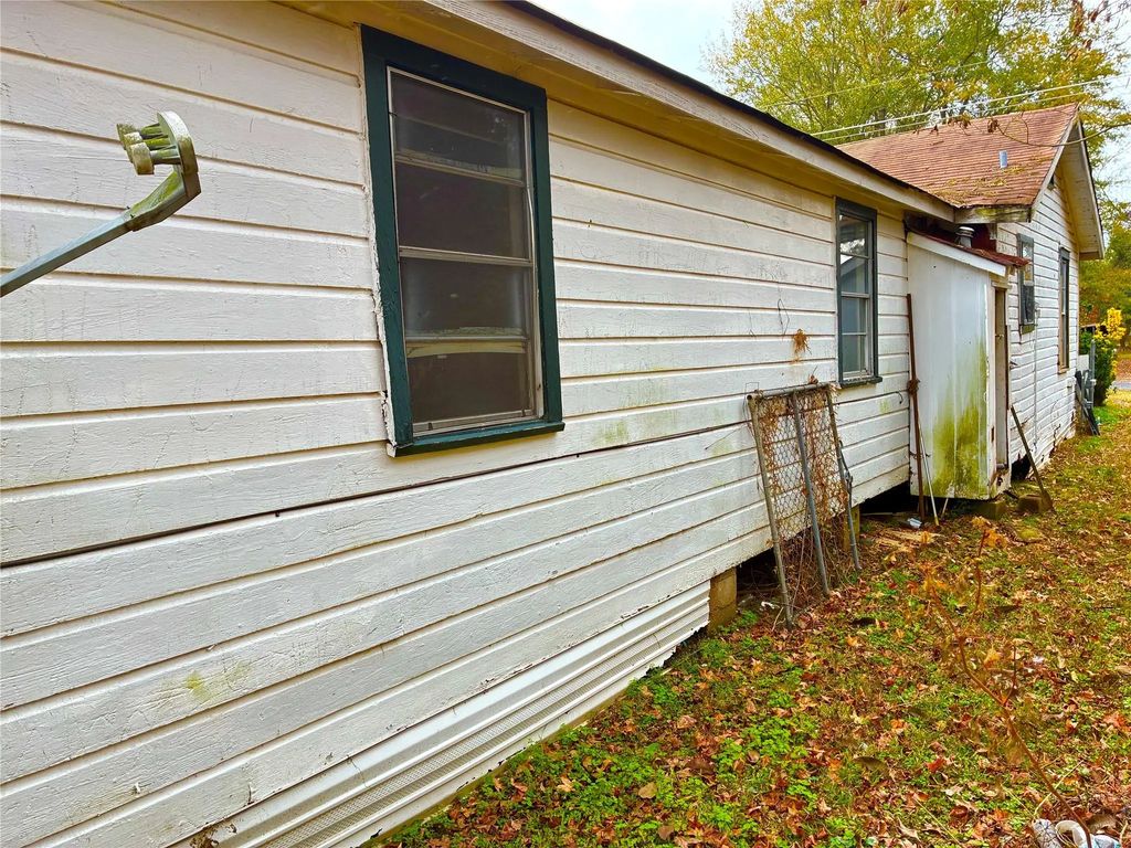 3812 Mayfield Street, Shreveport