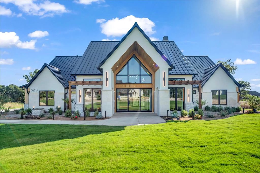 520 Royal Santana Run, Weatherford