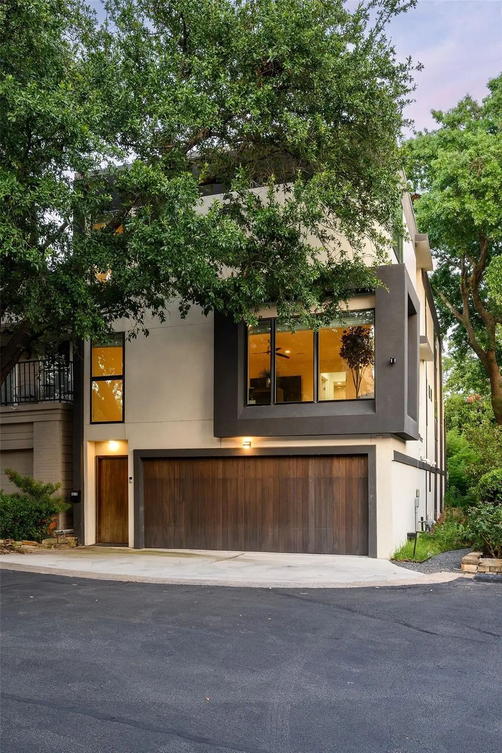 4610 Christopher Place, Dallas