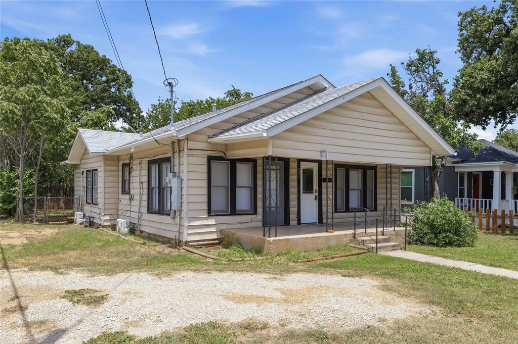 1317 Avenue C, Brownwood
