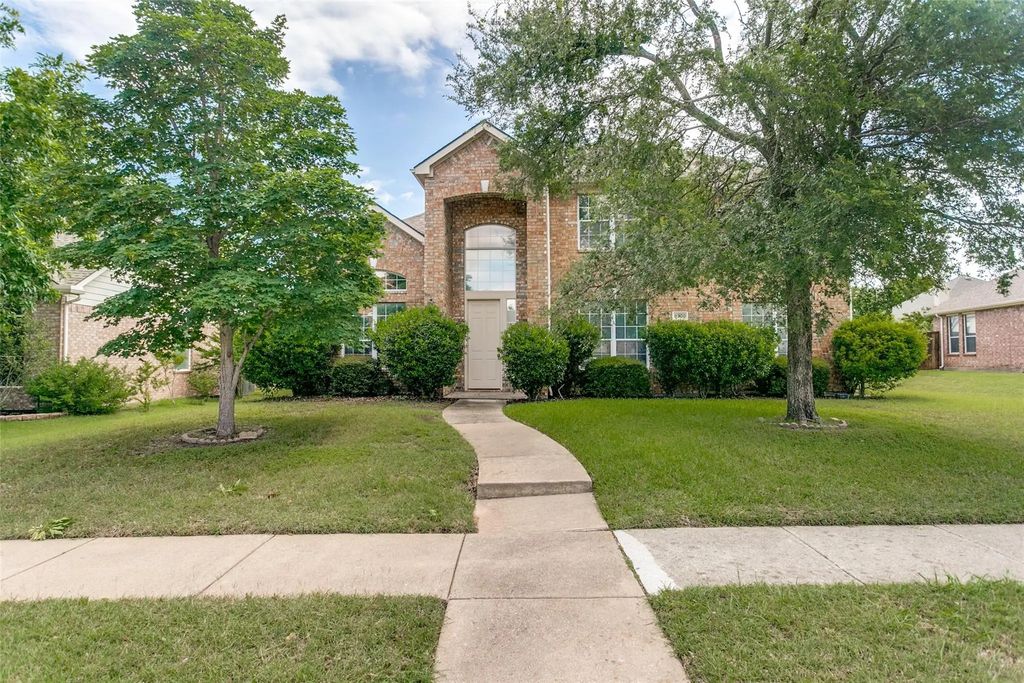 8300 Bent Tree Springs Drive, Plano