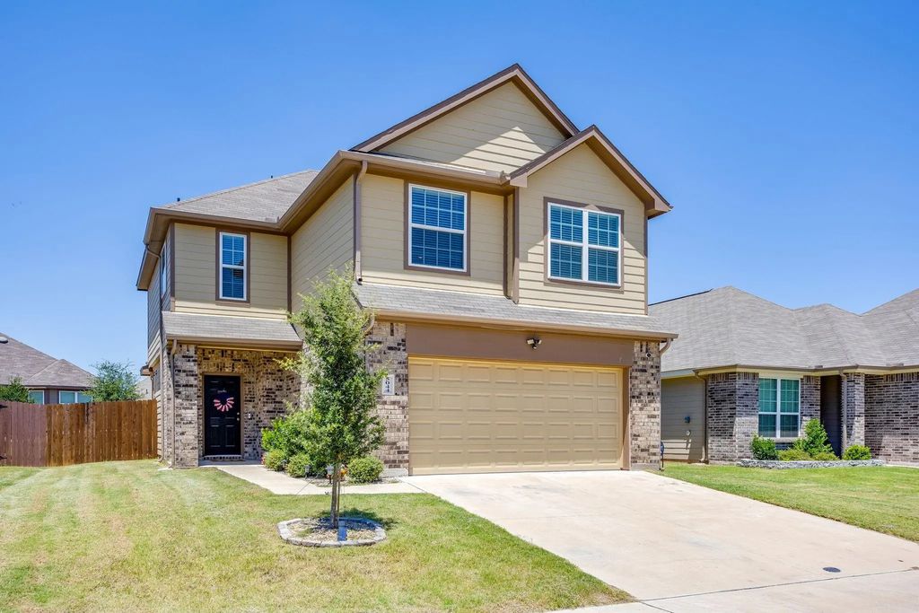 5044 Chital Drive, Fort Worth