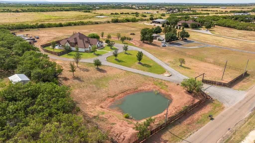 1126 Iberis Road S, Tuscola