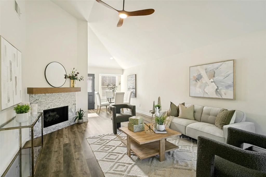 2212 Silverthorn Lane, Flower Mound