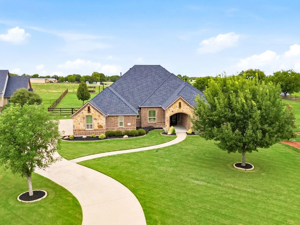 13450 Kira Lane, Justin