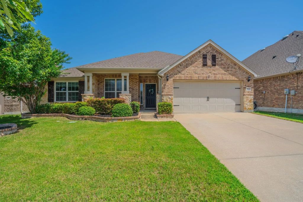 2025 Plamera Lane, Fort Worth
