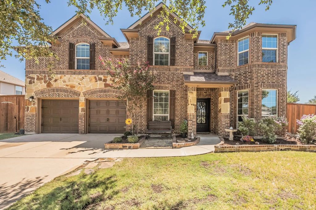 309 Garden Path Lane, Mansfield