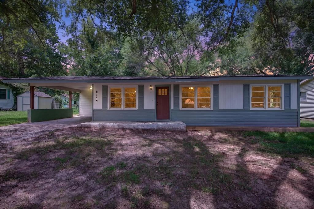8122 Roosevelt Drive, Shreveport