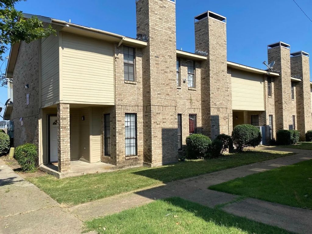 8001 Rothington Road 21-27, Dallas