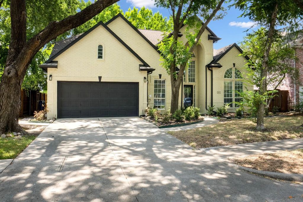 5901 Louisville Drive, Frisco