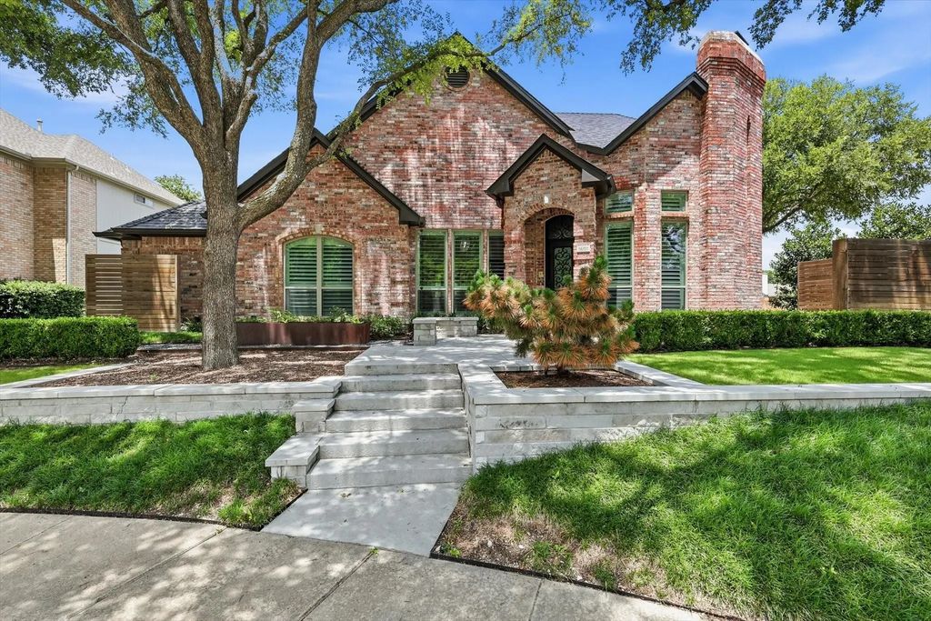1601 Glen Springs Drive, Plano