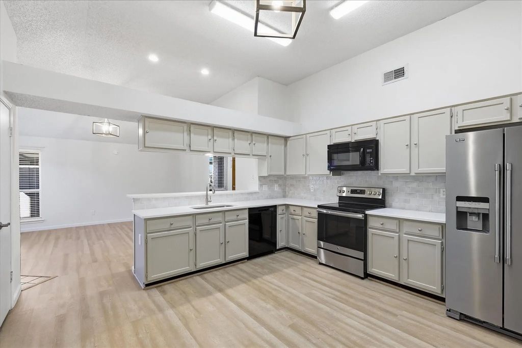 559 Lee Drive, Coppell