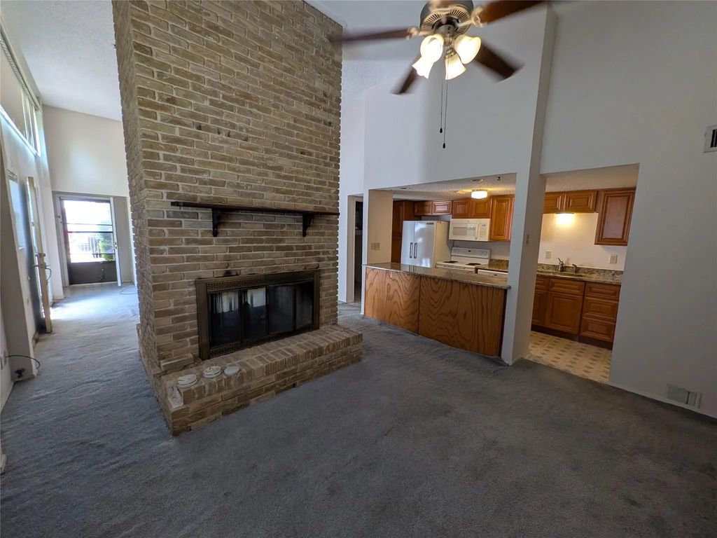 1865 Place One Lane, Garland