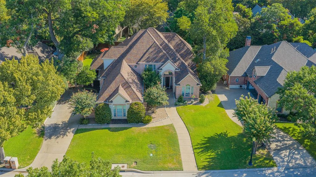 4212 Riverhollow Drive, Fort Worth