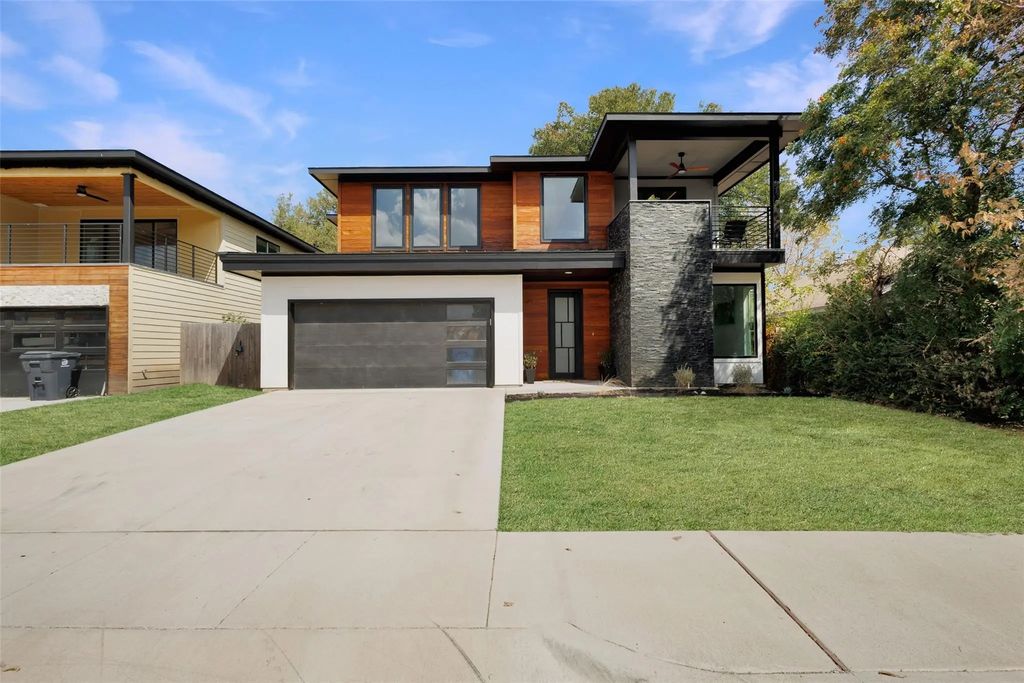 1911 Bickers Street, Dallas