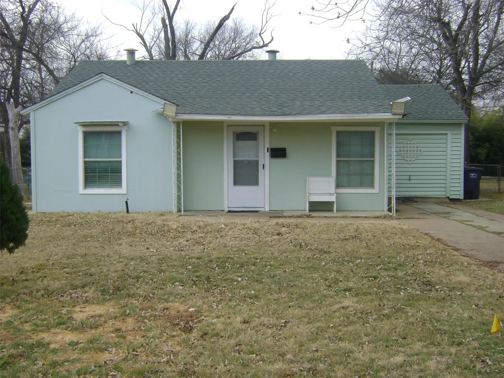 5036 Cedar Hill Road, Fort Worth