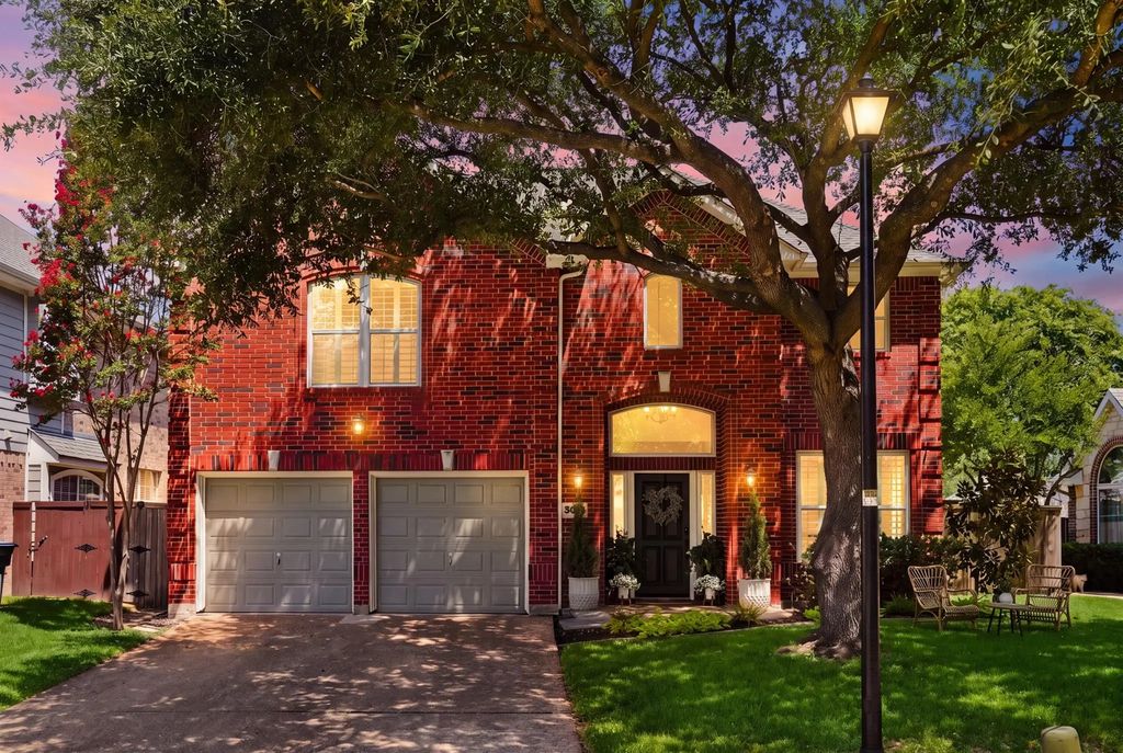 9028 Rock Valley Cove, Dallas