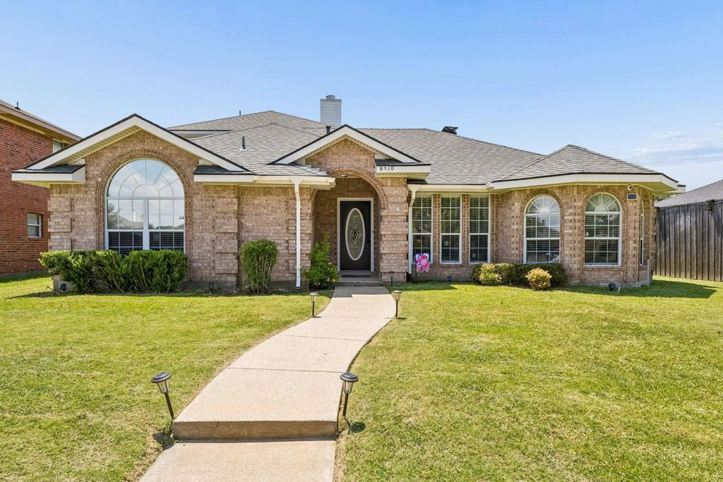 8510 Hartford Drive, Rowlett