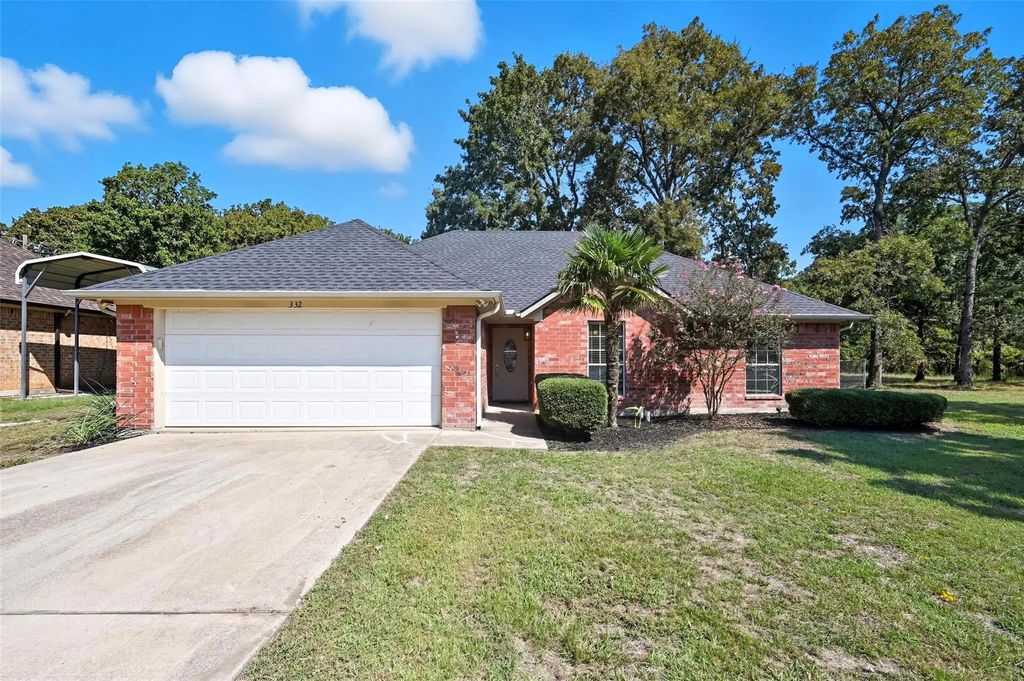 332 Comanche Trail, West Tawakoni