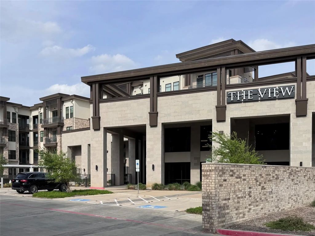 2700 Old Denton Road 4445, Carrollton