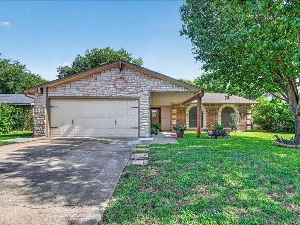 13241 Saratoga Lane, Balch Springs