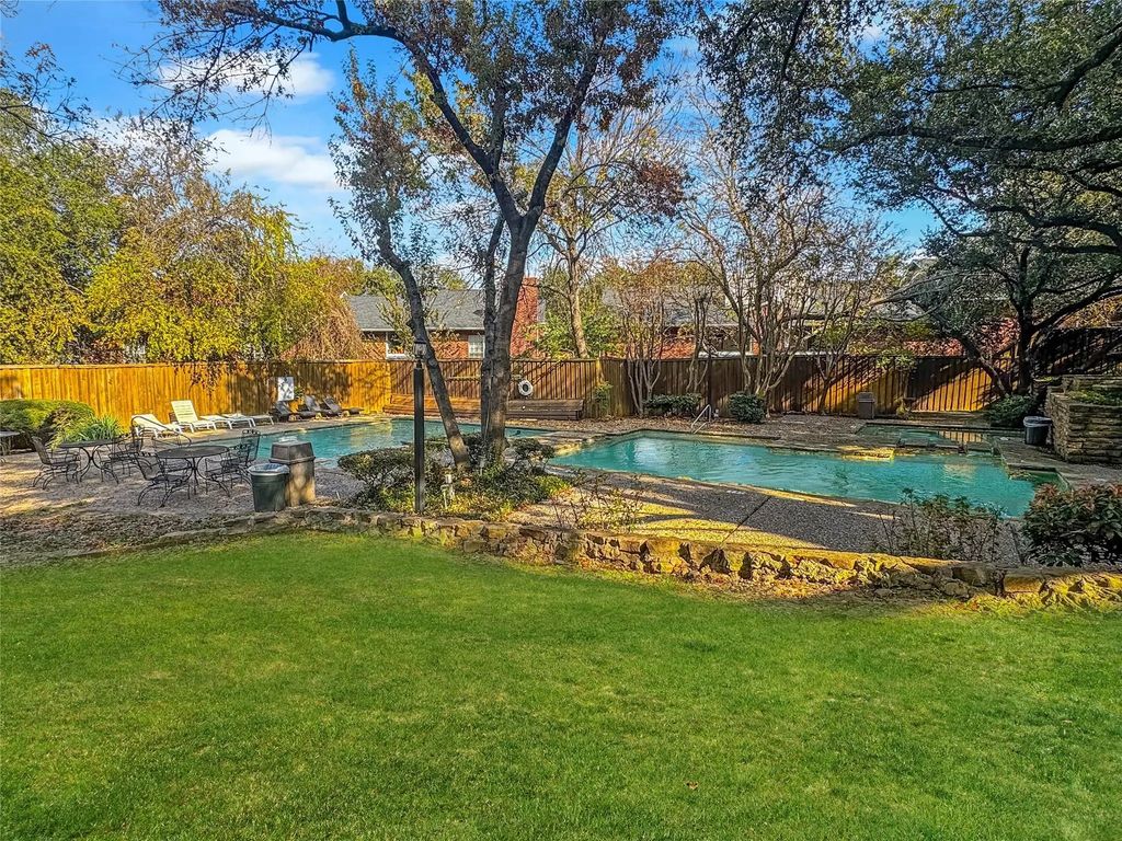 8601 Park Lane 612, Dallas