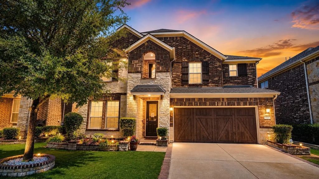 7324 Clementine Drive, Irving