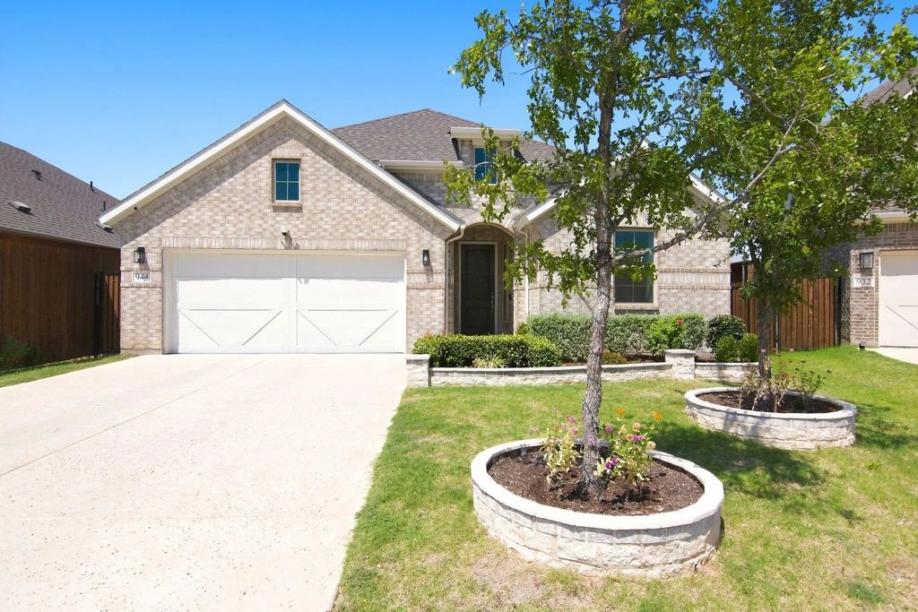 944 Tara Court, Haslet