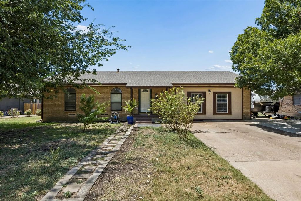 111 Dunn Street, Red Oak