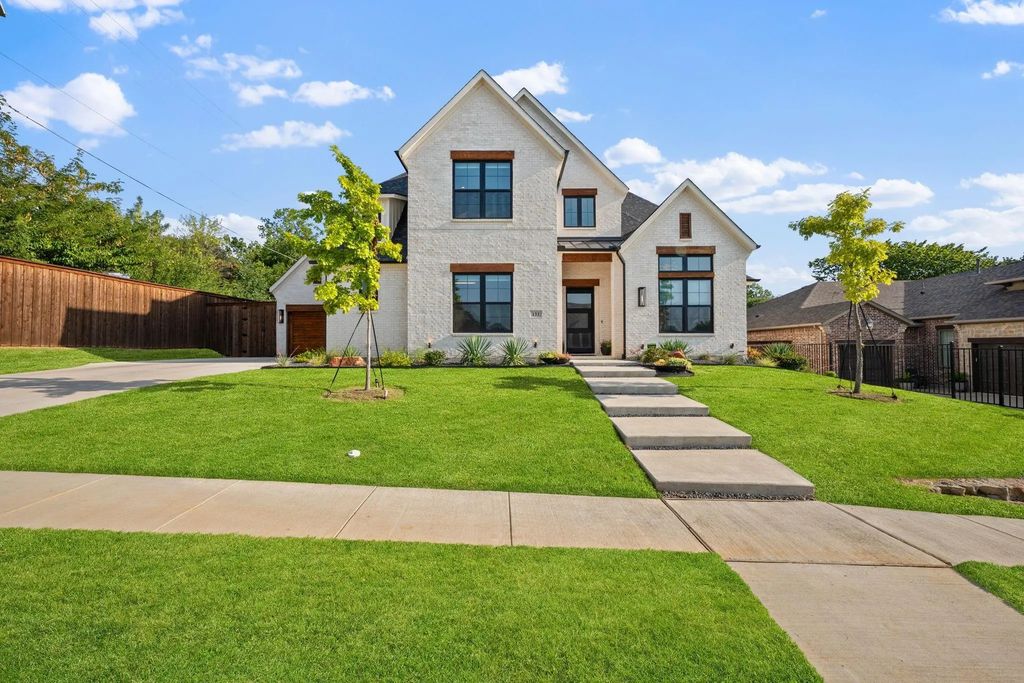 133 Chisholm Trail, Highland Village