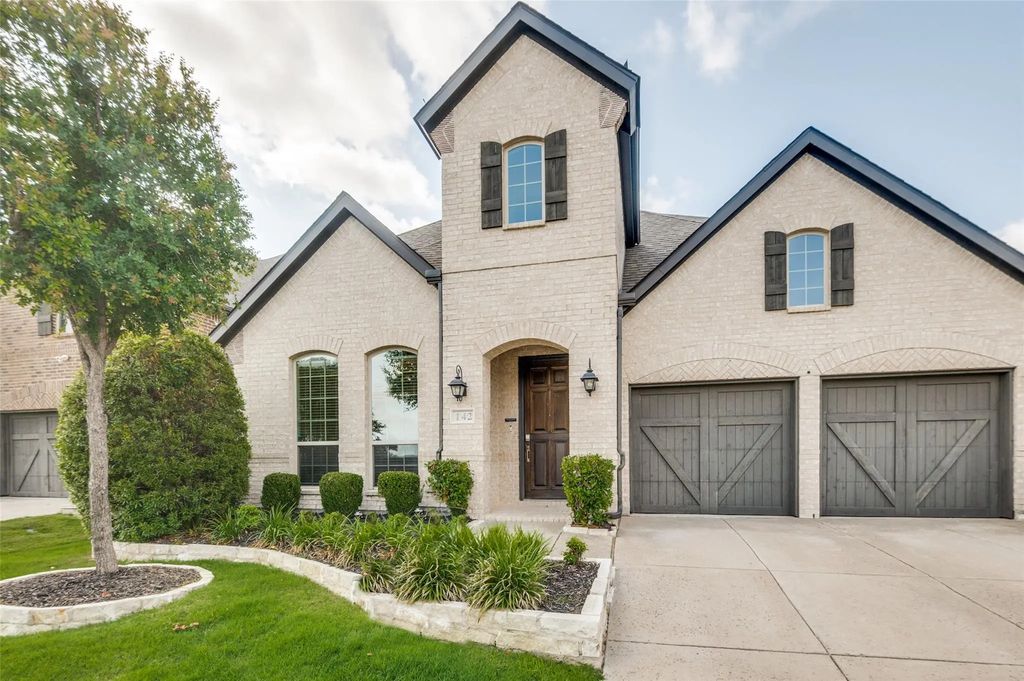 142 Darbonne Lane, Irving