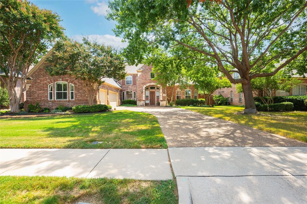 405 Martel Lane, Coppell