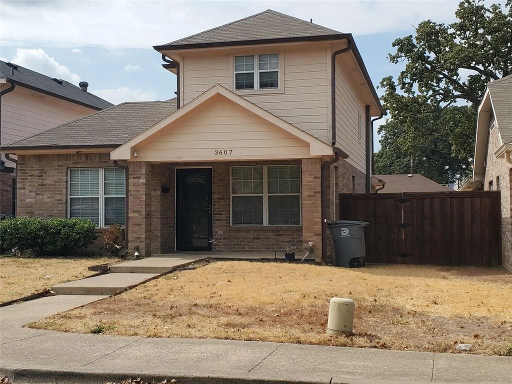3607 Hamburg Court, Dallas