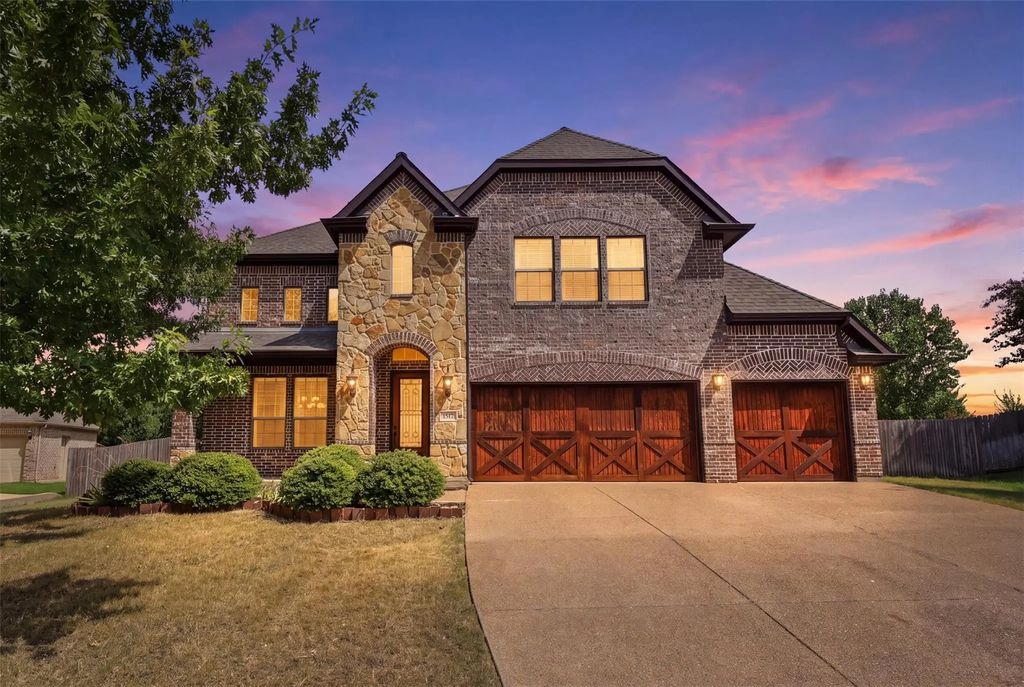 1517 Fence Post Drive, Fort Worth