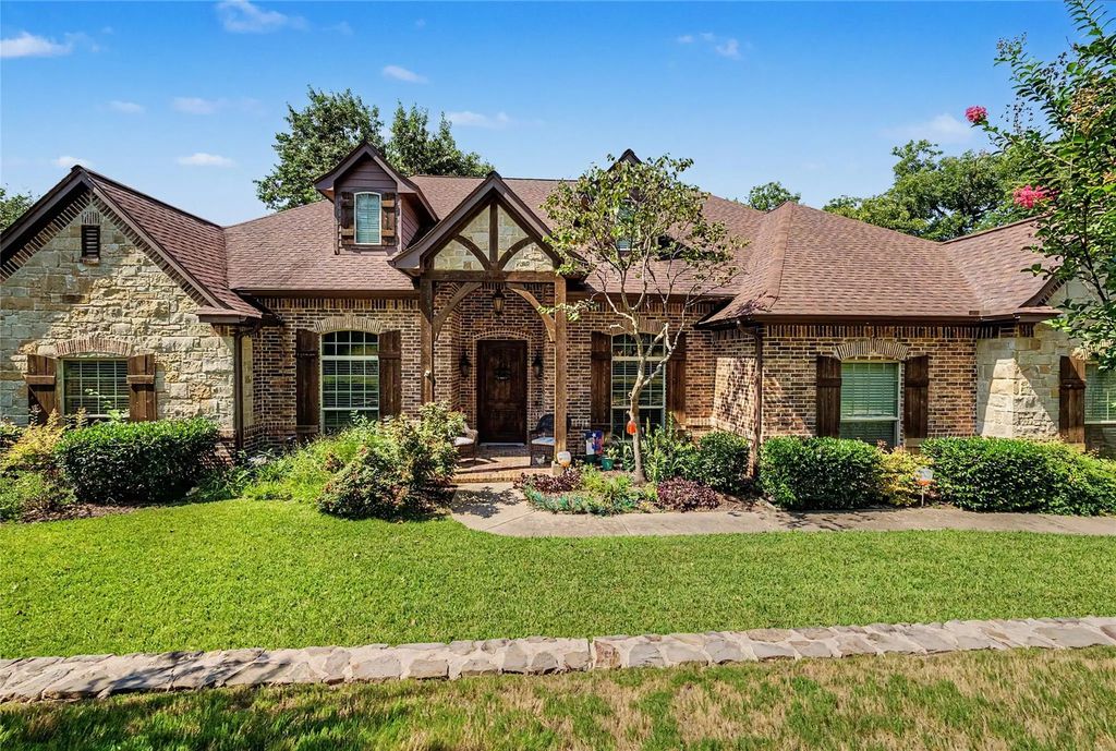 127 Cedar Bluff Court, Aledo